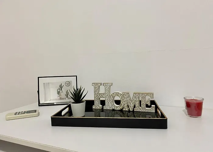 Elgreco In Center, Rustic & Spacious 