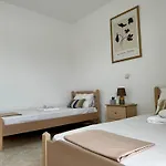 Elgreco In Center, Rustic&spacious 3