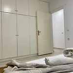 Elgreco In Center, Rustic & Spacious 