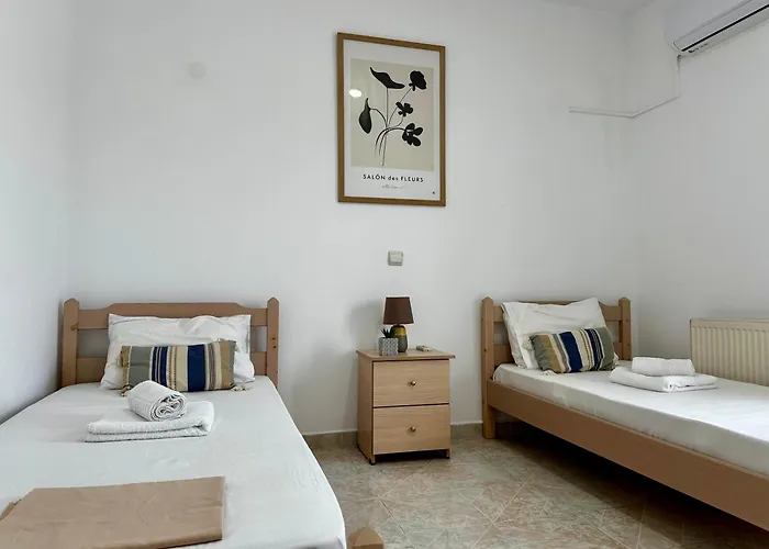 Elgreco In Center, Rustic & Spacious 